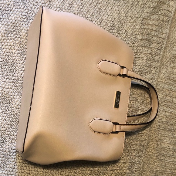 Kate Spade Purse - Picture 1 of 5